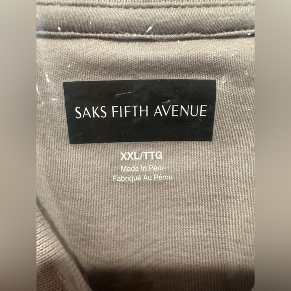 3 (BRAND NEW) Saks Fifth Avenue Polo Shirts 2-white 1-grey - Picture 2 of 3